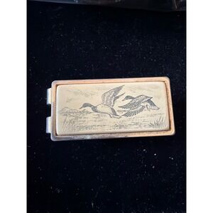 Vintage Anson Scrimshaw Duck Money Clip Gold Tone Flying Mallards Pat 2149112